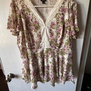 torrid Cream Floral Lace-Trim V-Neck Blouse